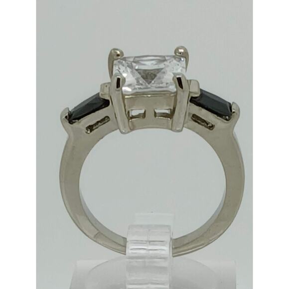 Vintage 3-Stone Gold GP Silver Tone Princess Cut Black CZ Engagement Ring Size 7 - Picture 1 of 10